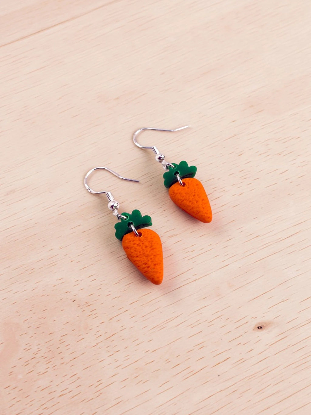 Articulated Carrot Dangles, product view 3