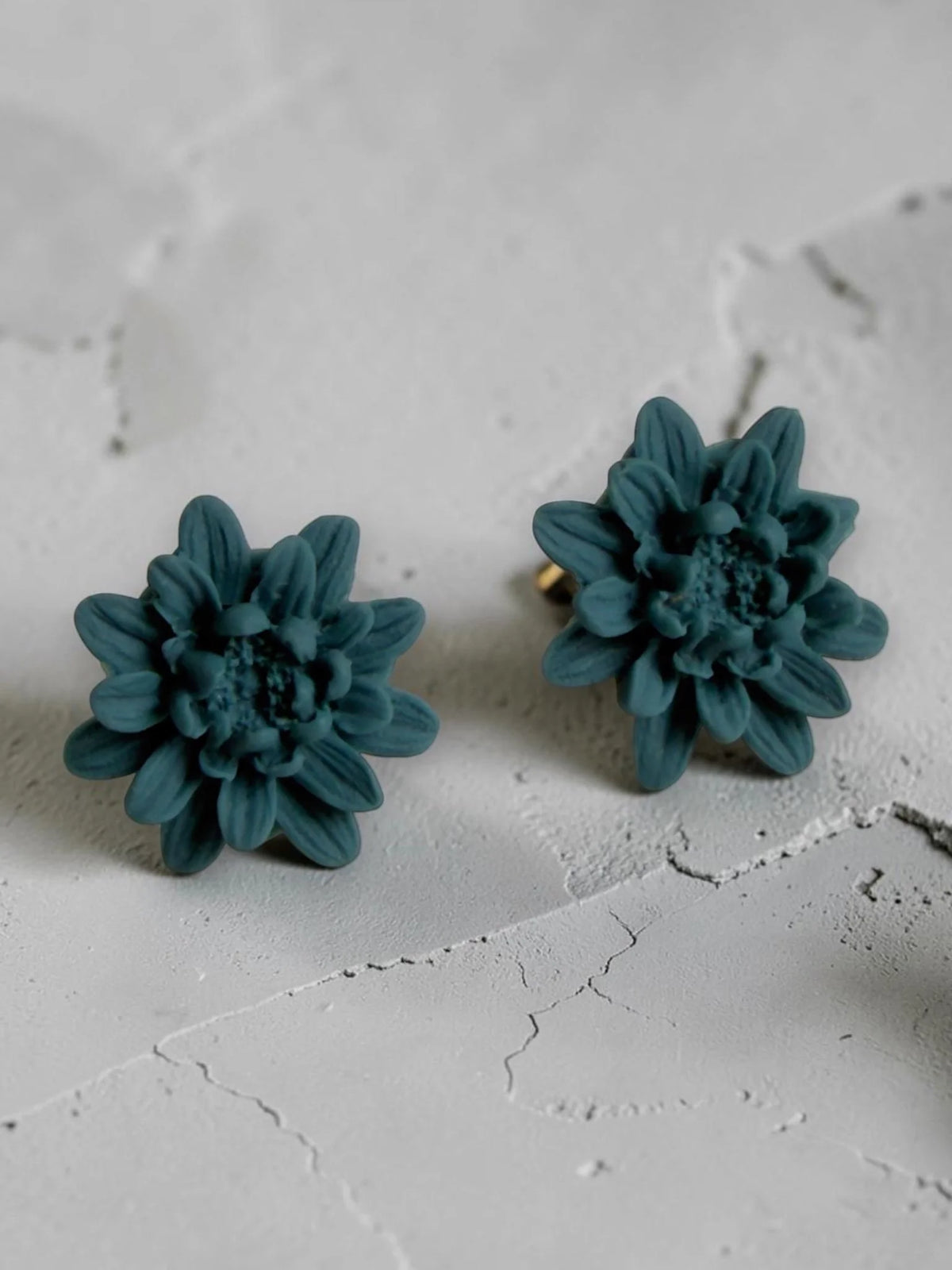 Chrysanthemum Stud Earrings, product view 7