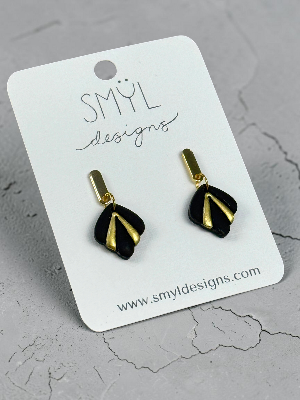 Black and gold Art Deco fan dangle earrings
